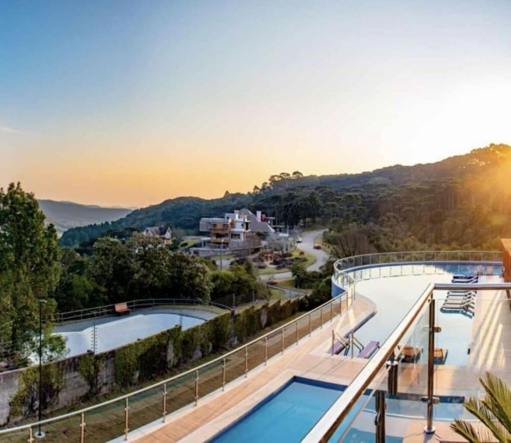 גראמדו Laghetto Resort Golden מראה חיצוני תמונה